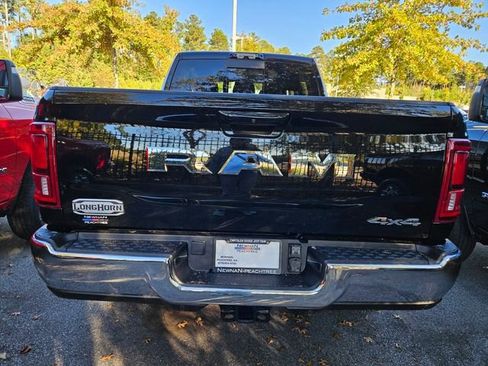 New 2026 RAM 2500 Limited AWD/4WD image 4