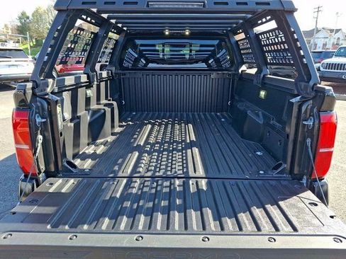 Used 2025 Toyota Tacoma TRD Off-Road w/ TRD Off Road Premium Package image 35