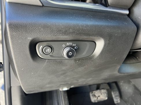 Certified 2023 Chevrolet Traverse LT w/ LPO, Floor Liner Package image 20