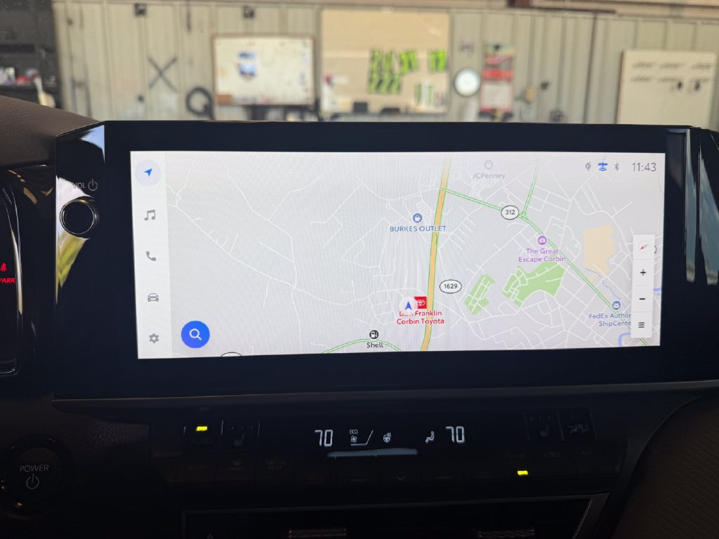 Used 2025 Toyota Camry SE w/ Multimedia Upgrade Package FWD image 21