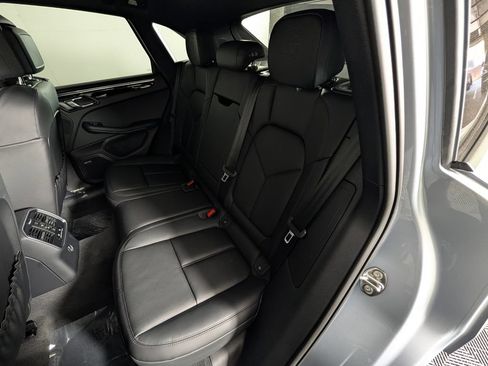 New 2026 Porsche Macan AWD/4WD image 24
