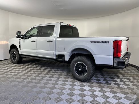 New 2026 Ford F250 XLT w/ Tremor Off-Road Package image 2