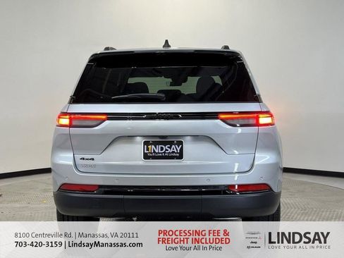 New 2025 Jeep Grand Cherokee Altitude image 5