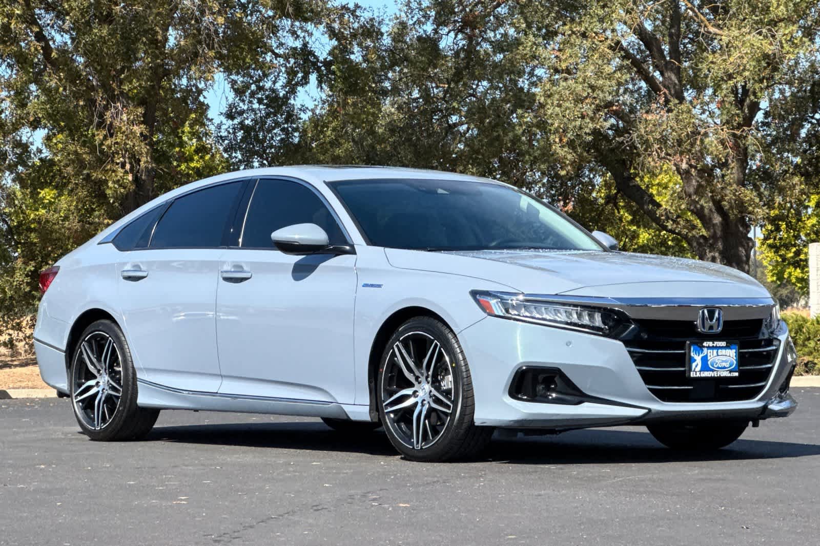 Used 2021 Honda Accord Touring image 9