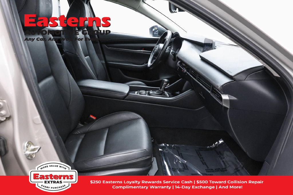 Used 2024 MAZDA MAZDA3 s FWD image 25