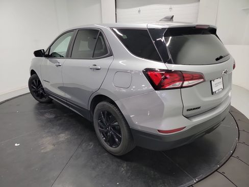 Used 2024 Chevrolet Equinox LS w/ LS Convenience Package AWD/4WD image 6
