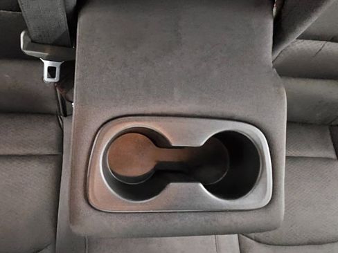 Used 2022 Chevrolet Malibu LT image 34