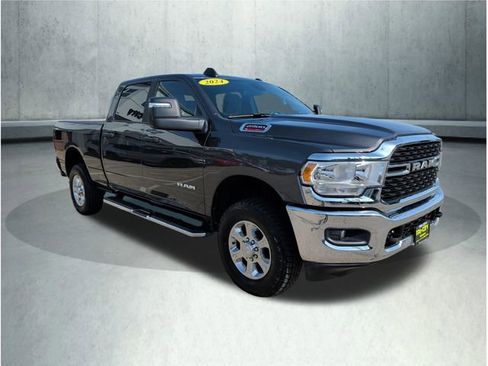 Used 2024 RAM 2500 Big Horn AWD/4WD image 9