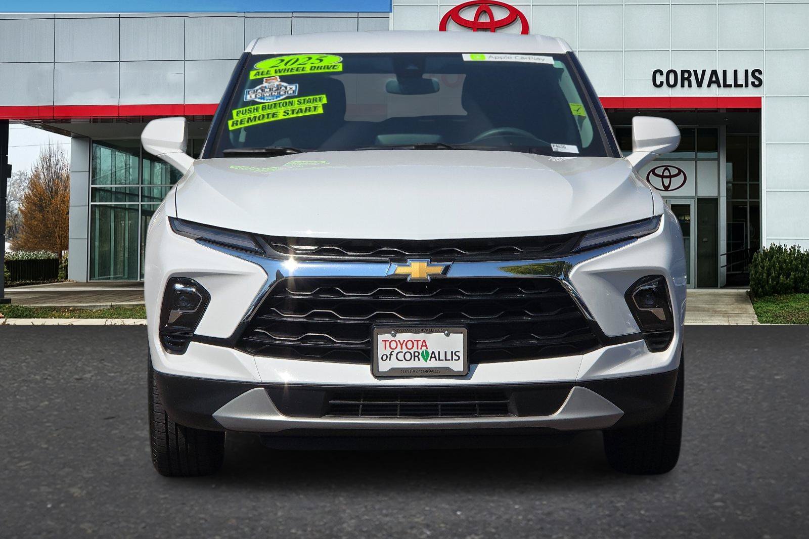 Used 2025 Chevrolet Blazer LT AWD/4WD image 9