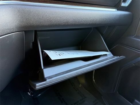 Used 2024 GMC Sierra 1500 Elevation image 21