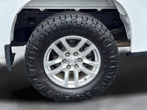 Used 2020 Chevrolet Silverado 1500 LT w/ Texas Edition image 23