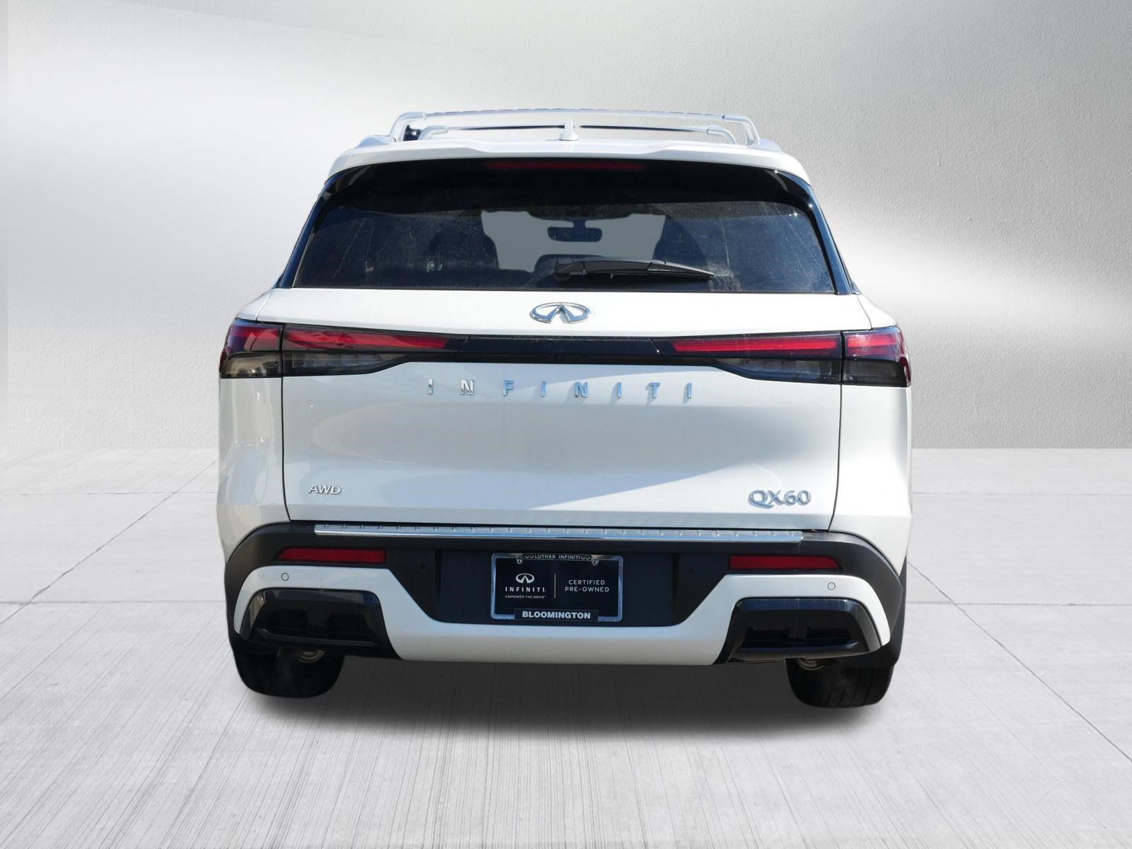Certified 2025 INFINITI QX60 Luxe w/ Cargo Package AWD/4WD image 6