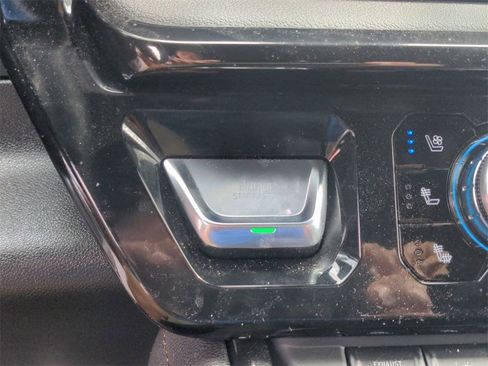 Certified 2024 GMC Sierra 2500 AT4 w/ AT4 Premium Plus Package image 17