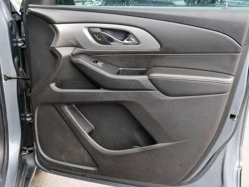 Used 2018 Chevrolet Traverse LT w/ LPO, Cargo Package image 14