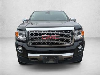 Used 2017 GMC Canyon Denali video 2