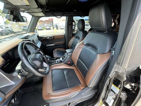 Used 2023 Ford Bronco Outer Banks AWD/4WD image 13