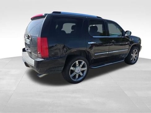 Used 2008 Cadillac Escalade AWD image 8
