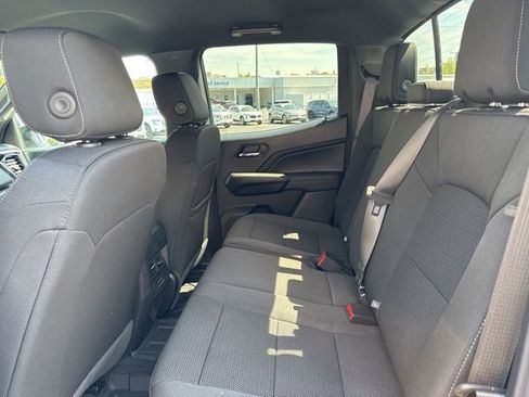 New 2026 GMC Canyon Elevation w/ Convenience Package image 10