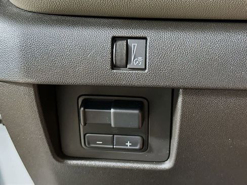 Used 2023 Chevrolet Colorado ZR2 image 26