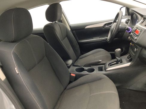 Used 2016 Nissan Sentra S image 21
