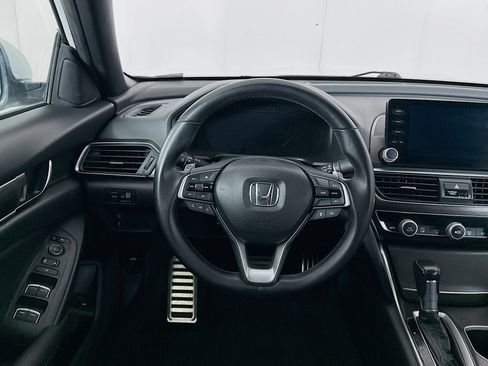 Used 2019 Honda Accord Sport image 17