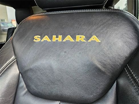 Used 2015 Jeep Wrangler Unlimited Sahara w/ Connectivity Group image 20