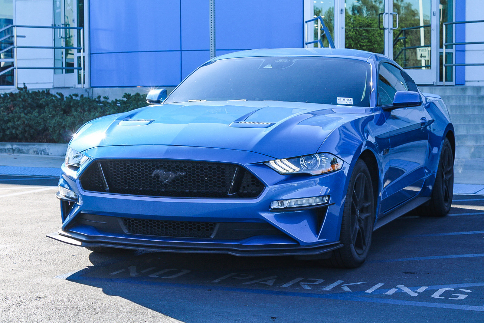 Used 2021 Ford Mustang GT RWD image 3