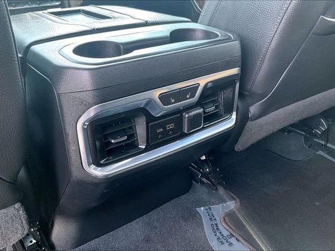 Used 2020 GMC Sierra 2500 Denali w/ Denali Ultimate Package AWD/4WD image 34