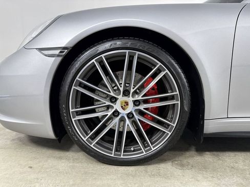 Certified 2017 Porsche 911 Carrera 4S image 13