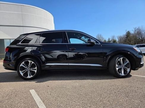 Used 2021 Audi Q7 3.0T Prestige w/ Prestige Package AWD/4WD image 26