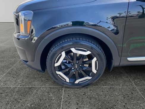Used 2024 Kia Telluride S w/ S Sunroof Package FWD image 14