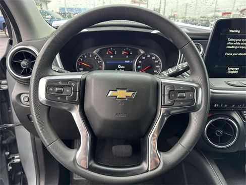 Used 2024 Chevrolet Blazer LT image 16