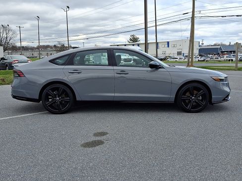 Certified 2024 Honda Accord Sport image 7