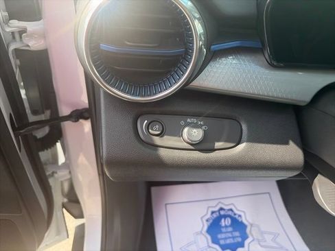 New 2026 Chevrolet Trax LT w/ Driver Confidence Package FWD image 19