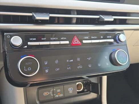 New 2026 Hyundai Tucson Limited FWD image 14