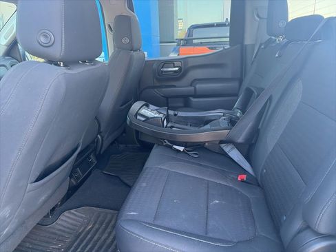 Used 2022 Chevrolet Silverado 1500 Custom w/ Safety Confidence Package image 15