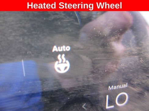 Used 2021 Tesla Model Y Long Range AWD/4WD image 32