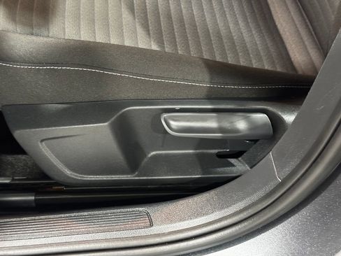 Used 2025 Volkswagen Jetta S FWD image 16