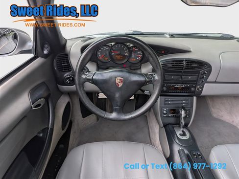 Used 2001 Porsche Boxster RWD image 16