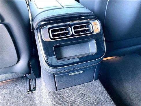 Certified 2024 Mercedes-Benz S 580 4MATIC Sedan image 25