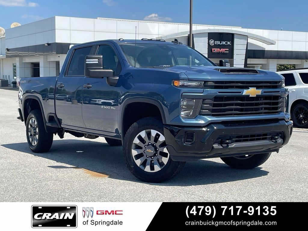 Used 2024 Chevrolet Silverado 2500 Custom w/ Custom Convenience Package AWD/4WD image 1