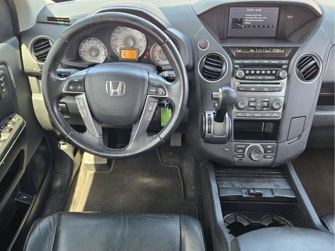 Used 2012 Honda Pilot Touring image 24