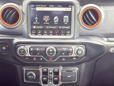 Used 2023 Jeep Gladiator Mojave w/ Cold Weather Group AWD/4WD image 16