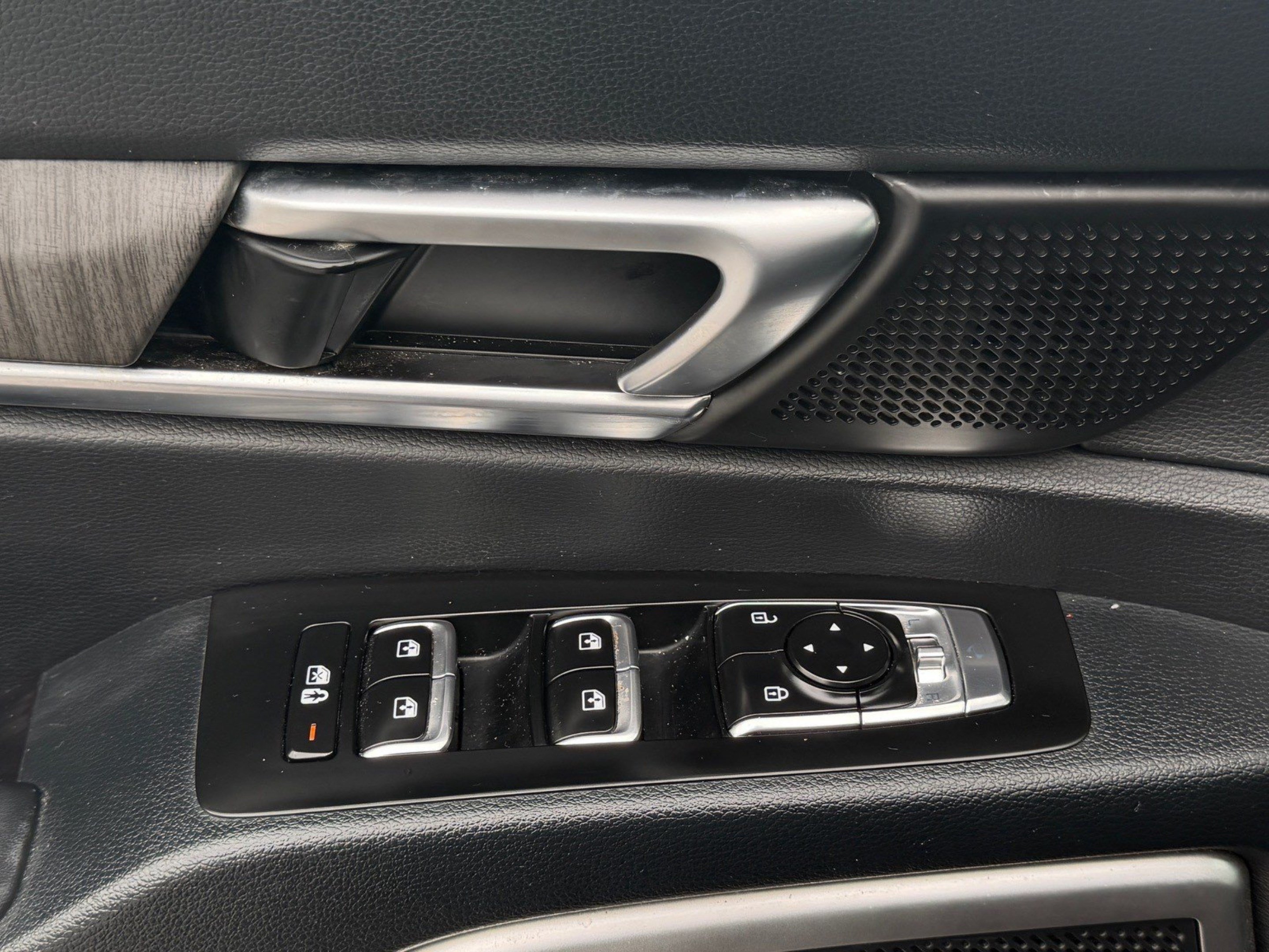 Used 2024 Kia Telluride EX FWD image 21