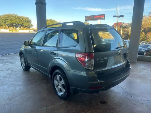 Used 2010 Subaru Forester 2.5X w/ Popular Equipment Group 1A image 4