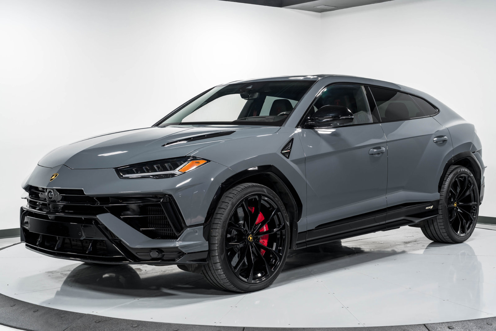 Used 2024 Lamborghini Urus S AWD/4WD image 7
