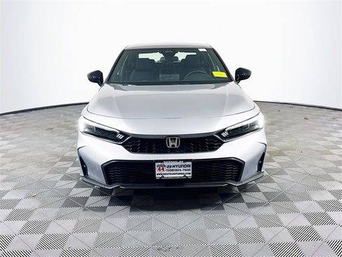 Used 2025 Honda Civic Sport image 8