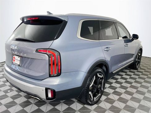 Used 2024 Kia Telluride EX FWD image 10