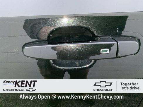 Certified 2022 GMC Terrain SLE w/ Driver Convenience Package image 19