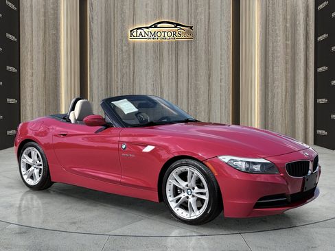 Used 2010 BMW Z4 sDrive30i w/ Premium Pkg image 28